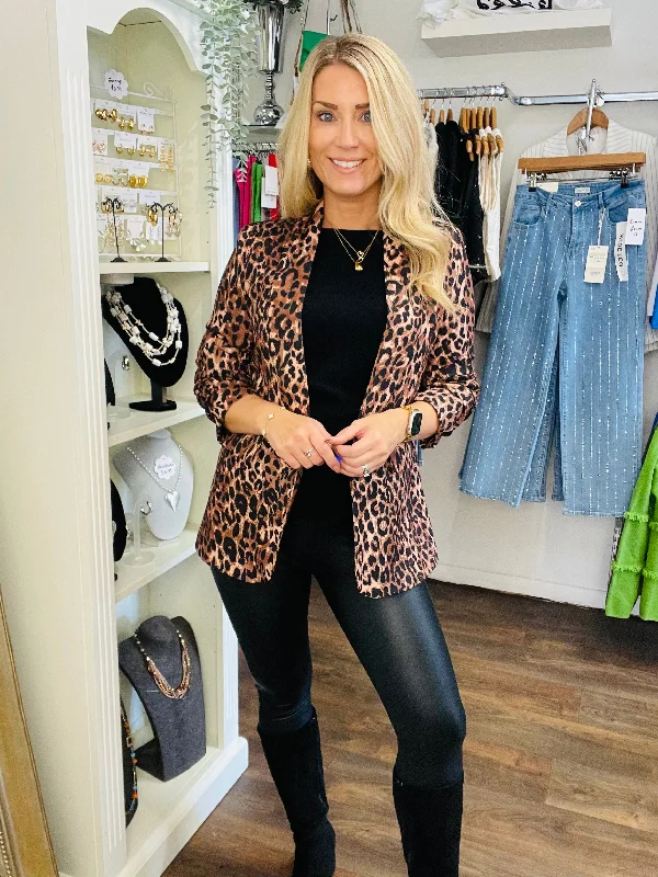 The SUKI leopard print blazer - sizes 8 to 20